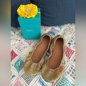 NEW Tieks Toscani size 8